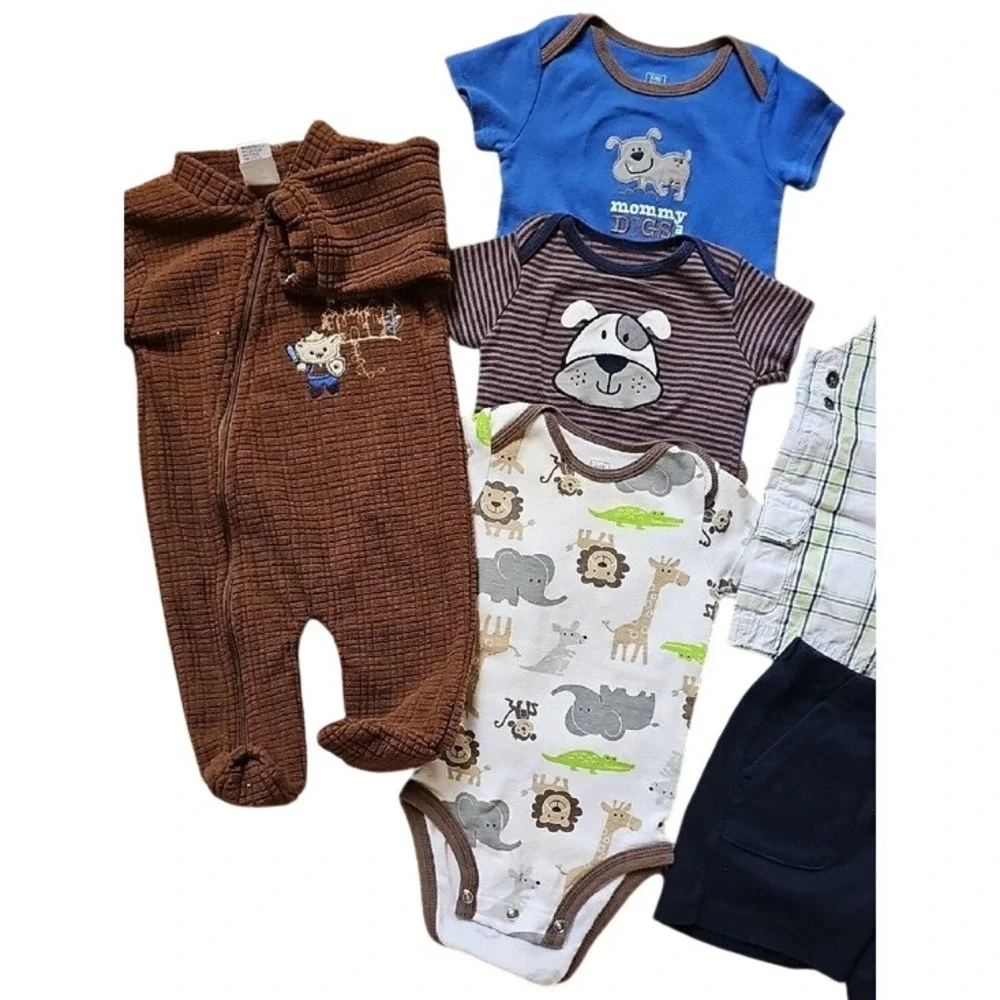 Carter's Gap Baby Boy 6-9 Months Clothes Bundle 7pc Romper Sleeper Shorts Plaid
